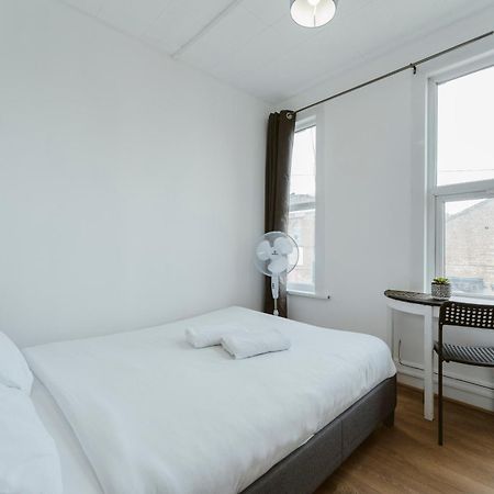 Manor House Great Rooms To Stay London Eksteriør billede