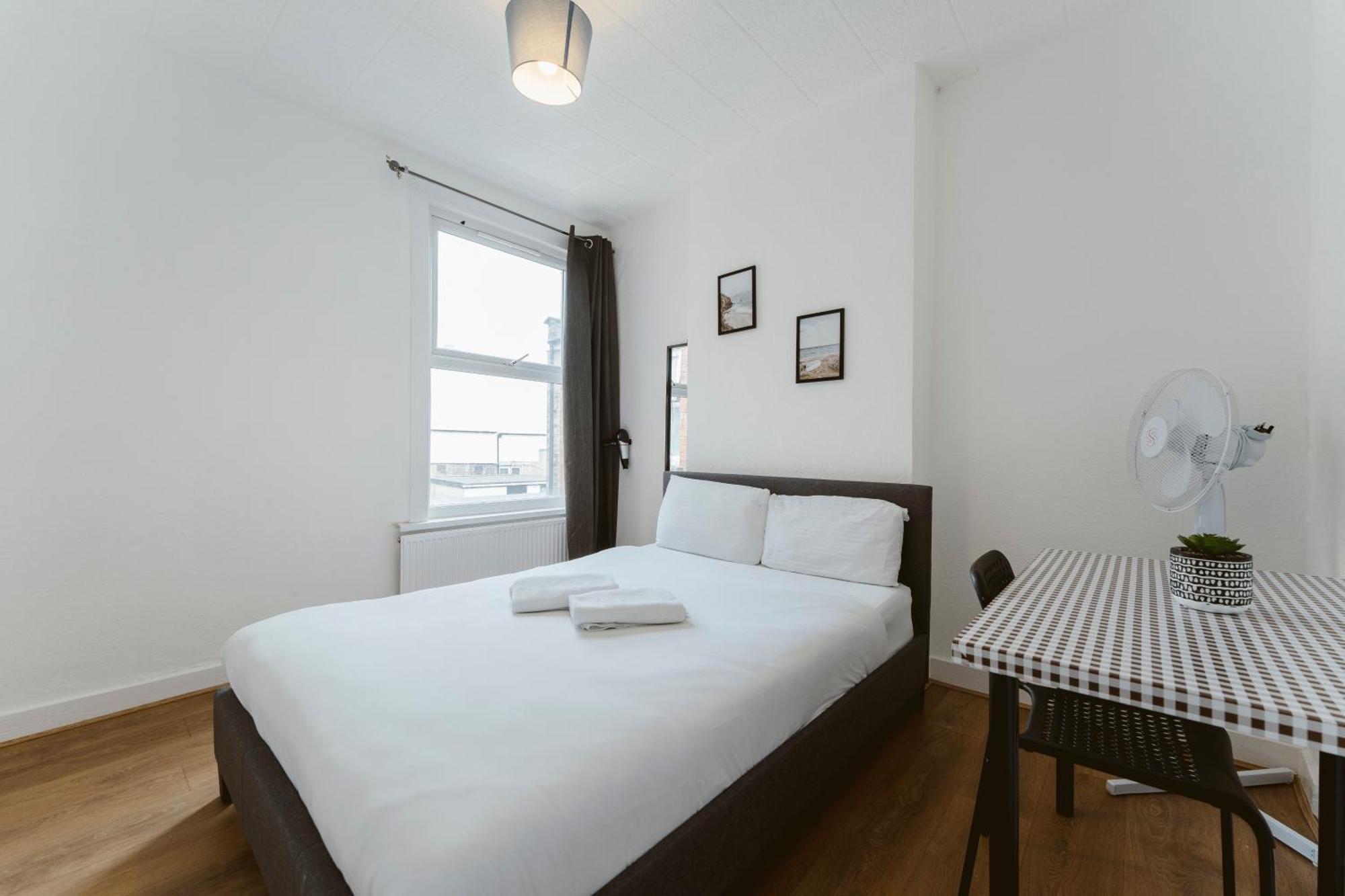 Manor House Great Rooms To Stay London Eksteriør billede