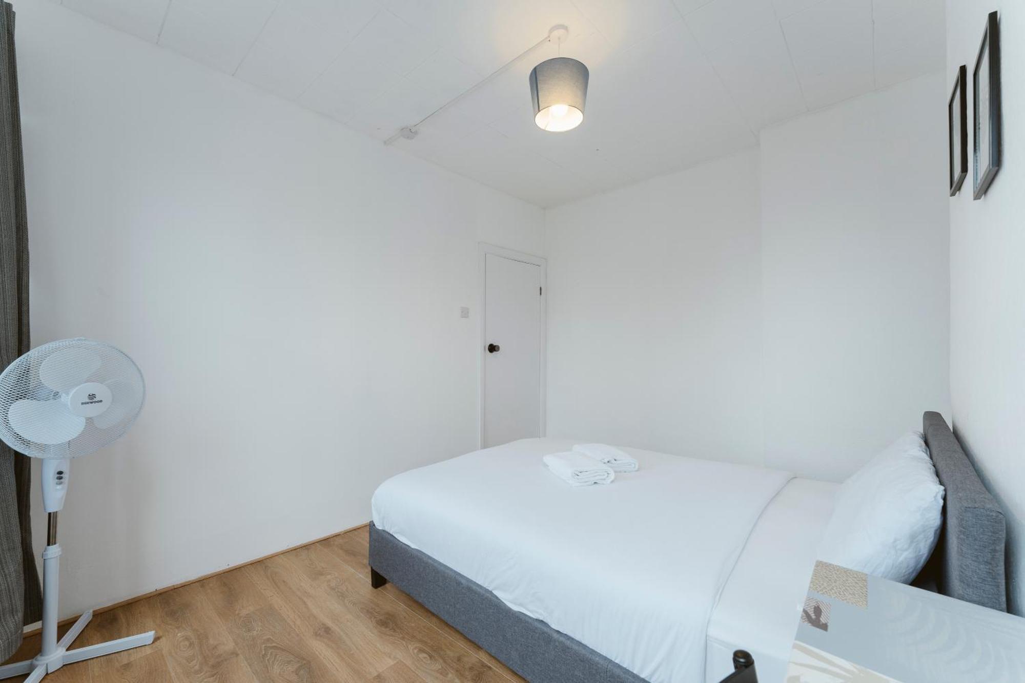Manor House Great Rooms To Stay London Eksteriør billede