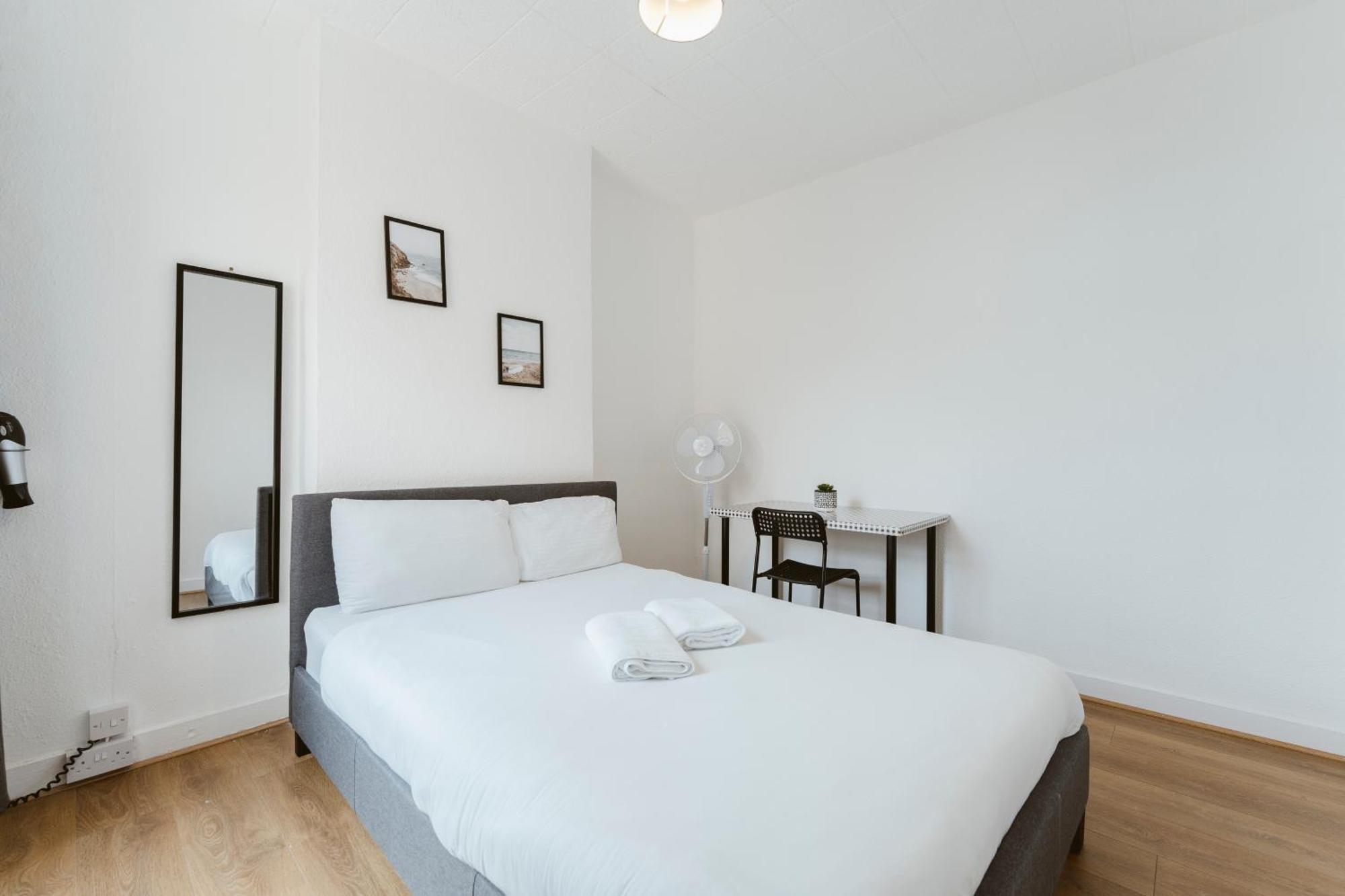 Manor House Great Rooms To Stay London Eksteriør billede
