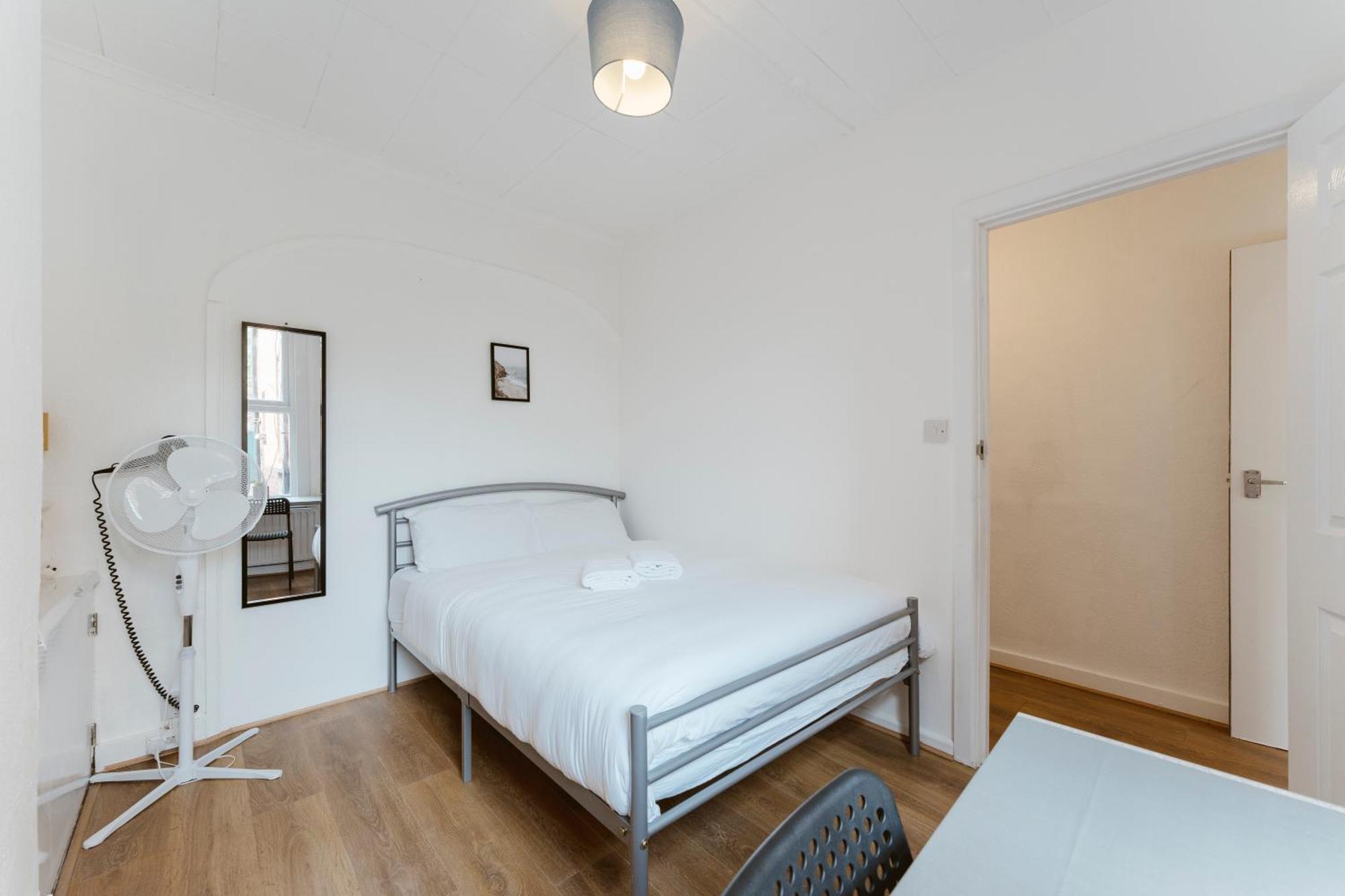 Manor House Great Rooms To Stay London Eksteriør billede