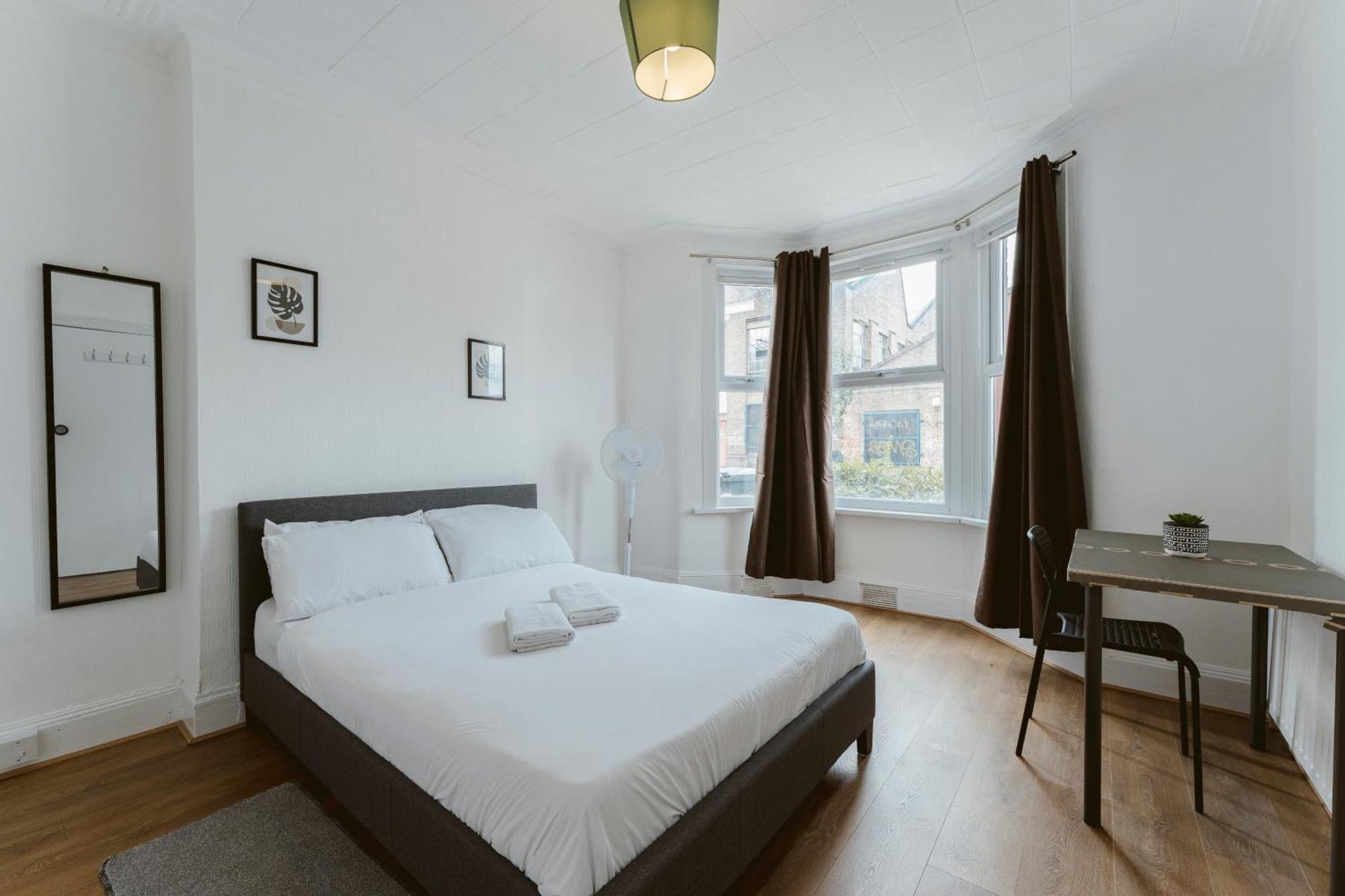 Manor House Great Rooms To Stay London Eksteriør billede